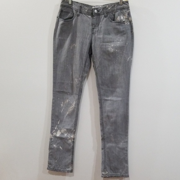 So gray and white bleach splattered jeans ,size 5. - Picture 3 of 8